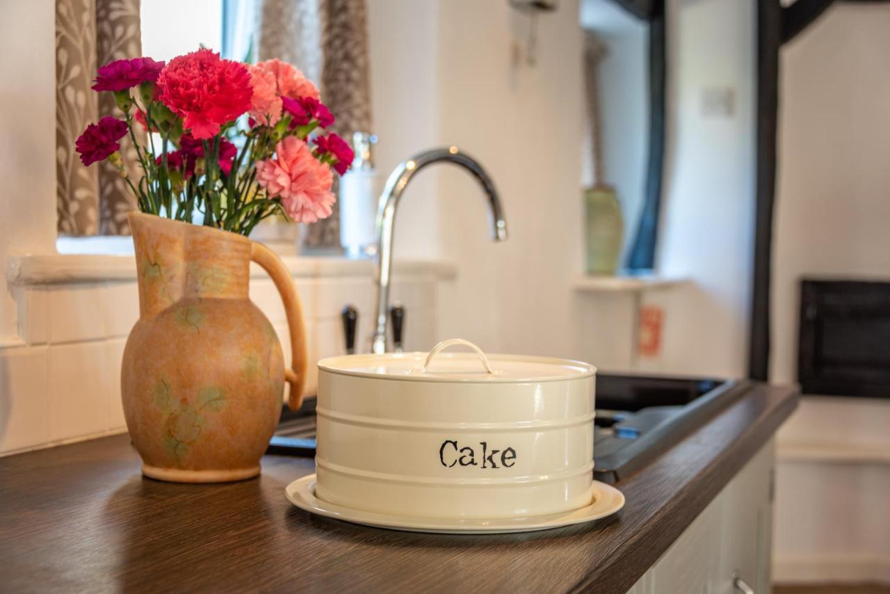 Valley Farm Holiday Cottages แอ็กซ์มินสเตอร์ ภายนอก รูปภาพ
